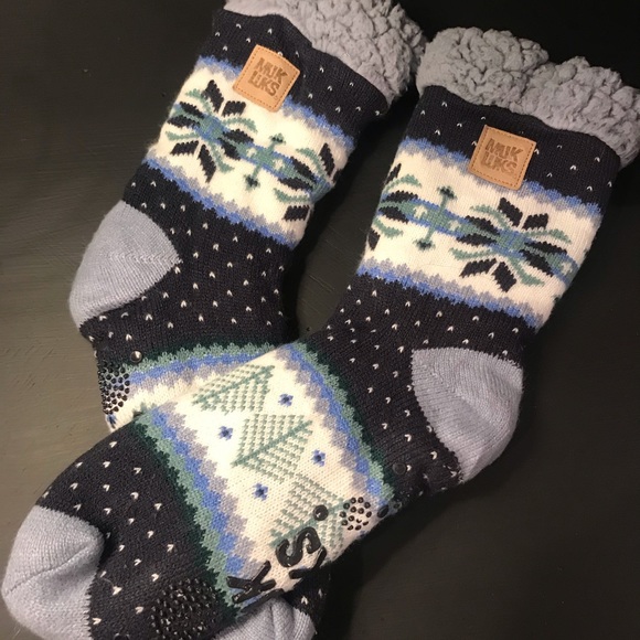 Muk Luks Other - New Muk Luk Cozy Cabin Socks
